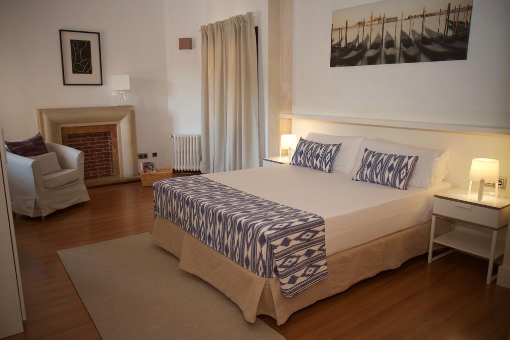 Villa Els Pins ปัลมาเดมายอร์กา ภายนอก รูปภาพ